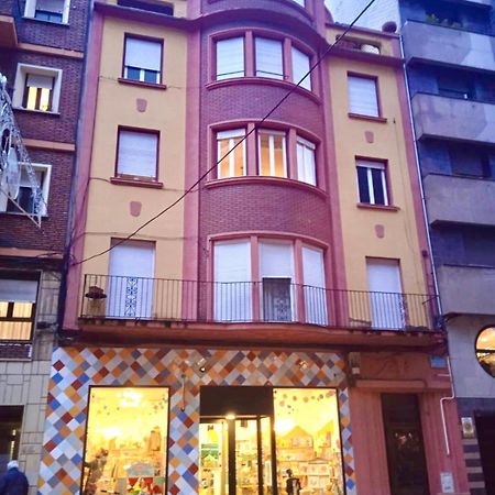 Antolin Yellow Door Ponferrada Zewnętrze zdjęcie
