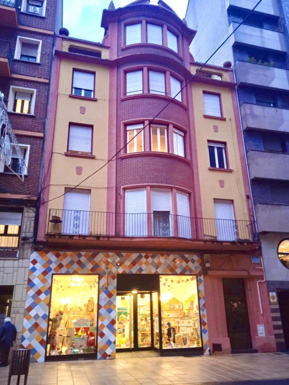 Antolin Yellow Door Ponferrada Zewnętrze zdjęcie
